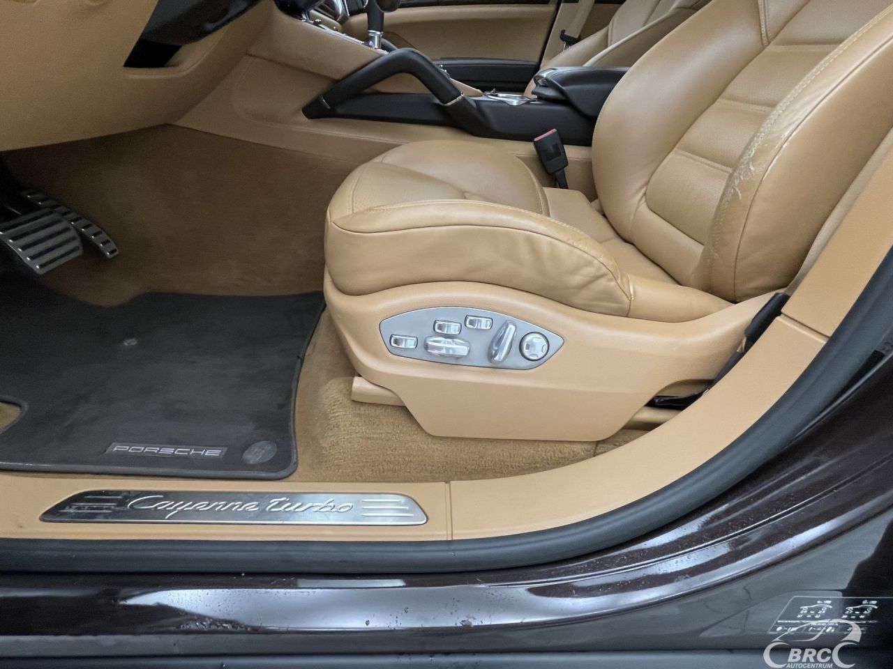 Porsche Cayenne | 22