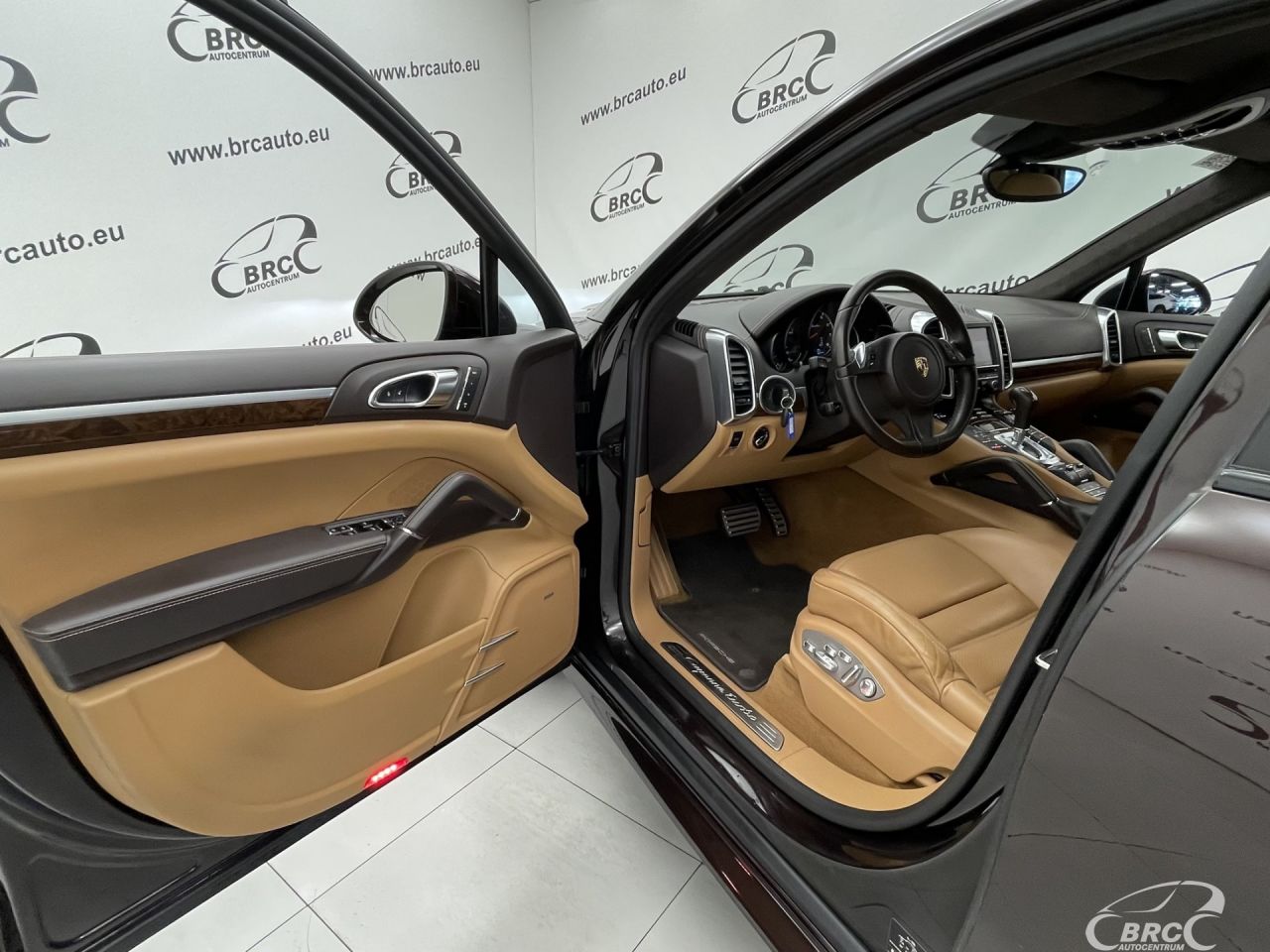 Porsche Cayenne | 19