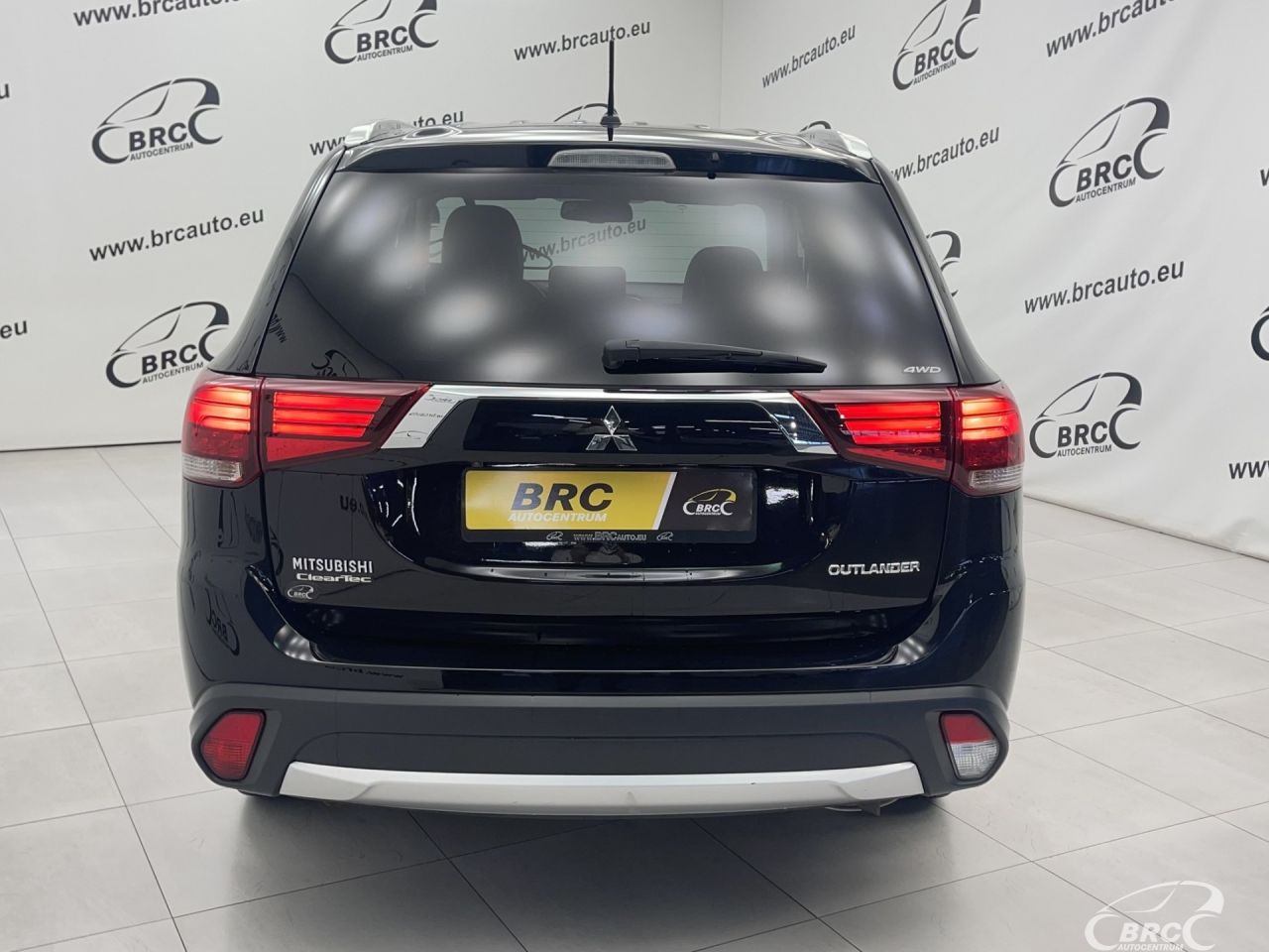 Mitsubishi Outlander | 61