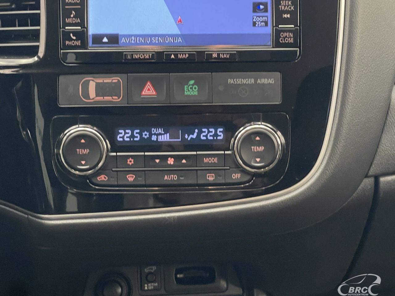 Mitsubishi Outlander | 16