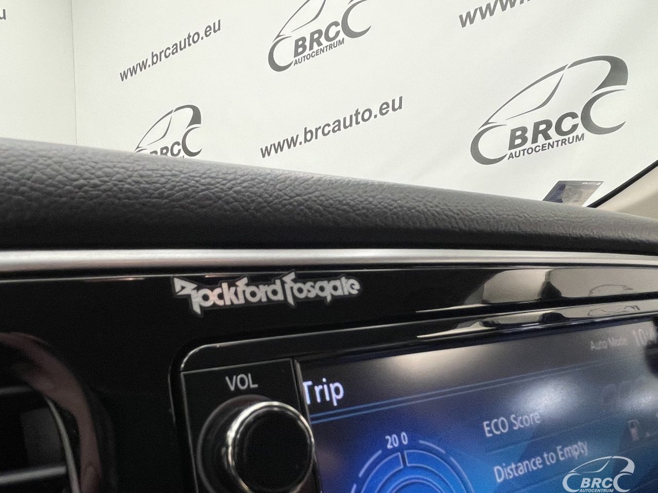 Mitsubishi Outlander | 56