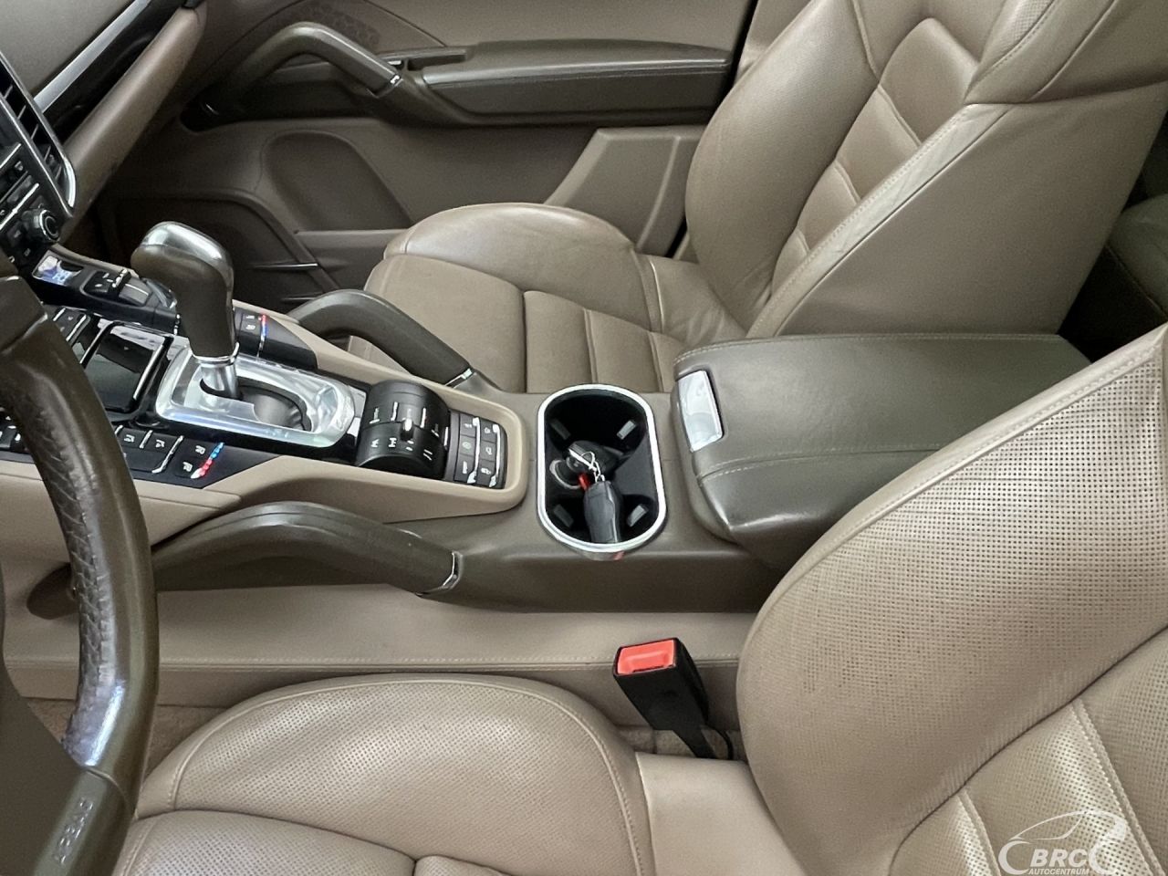 Porsche Cayenne | 28