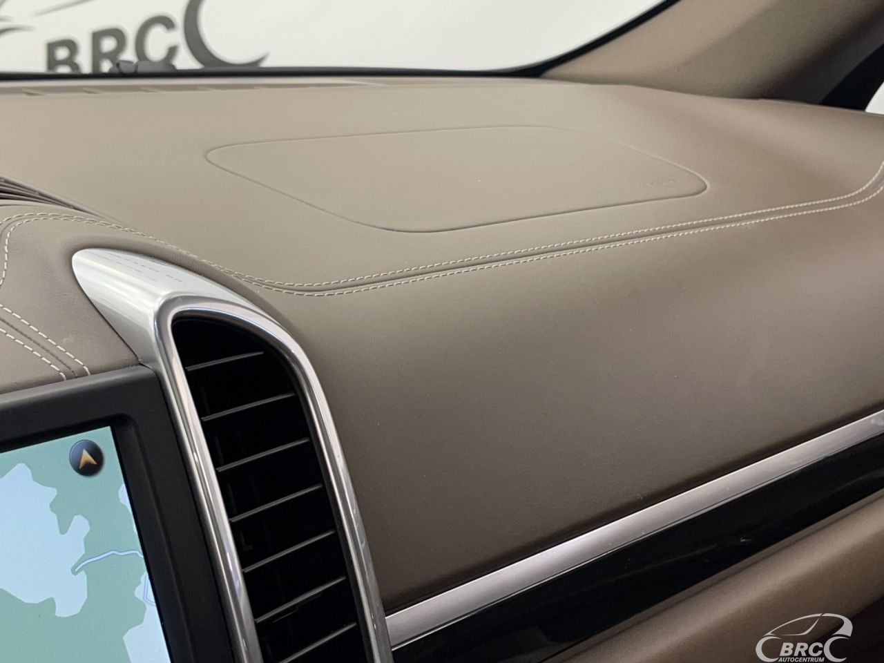 Porsche Cayenne | 33