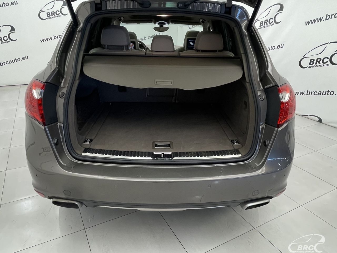 Porsche Cayenne | 59