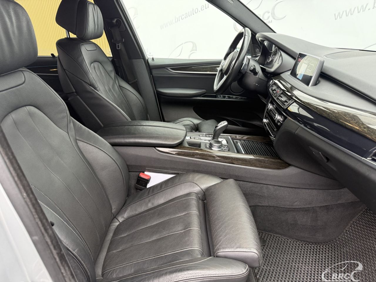 BMW X5 | 9