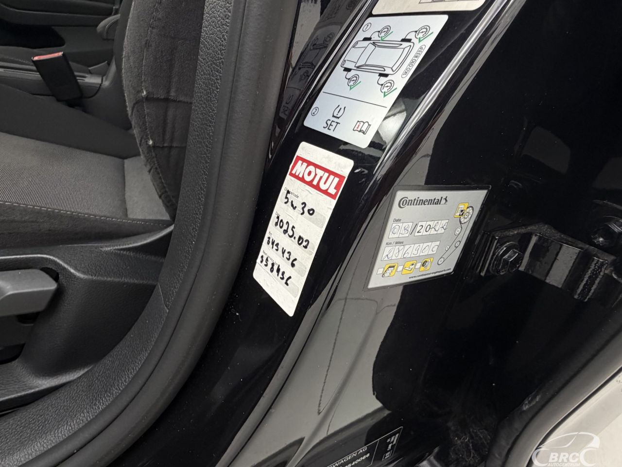 Volkswagen Golf | 42