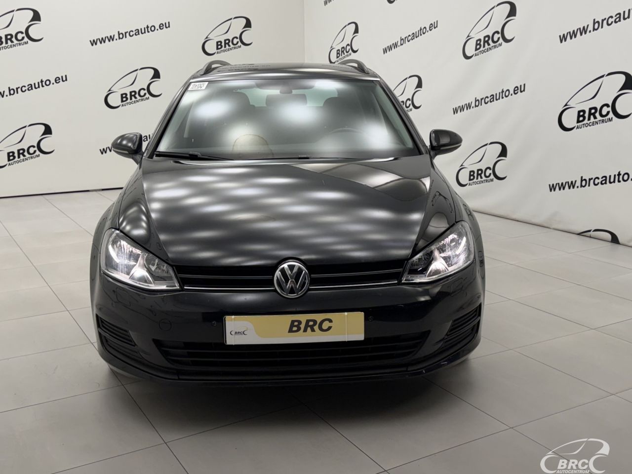 Volkswagen Golf | 93