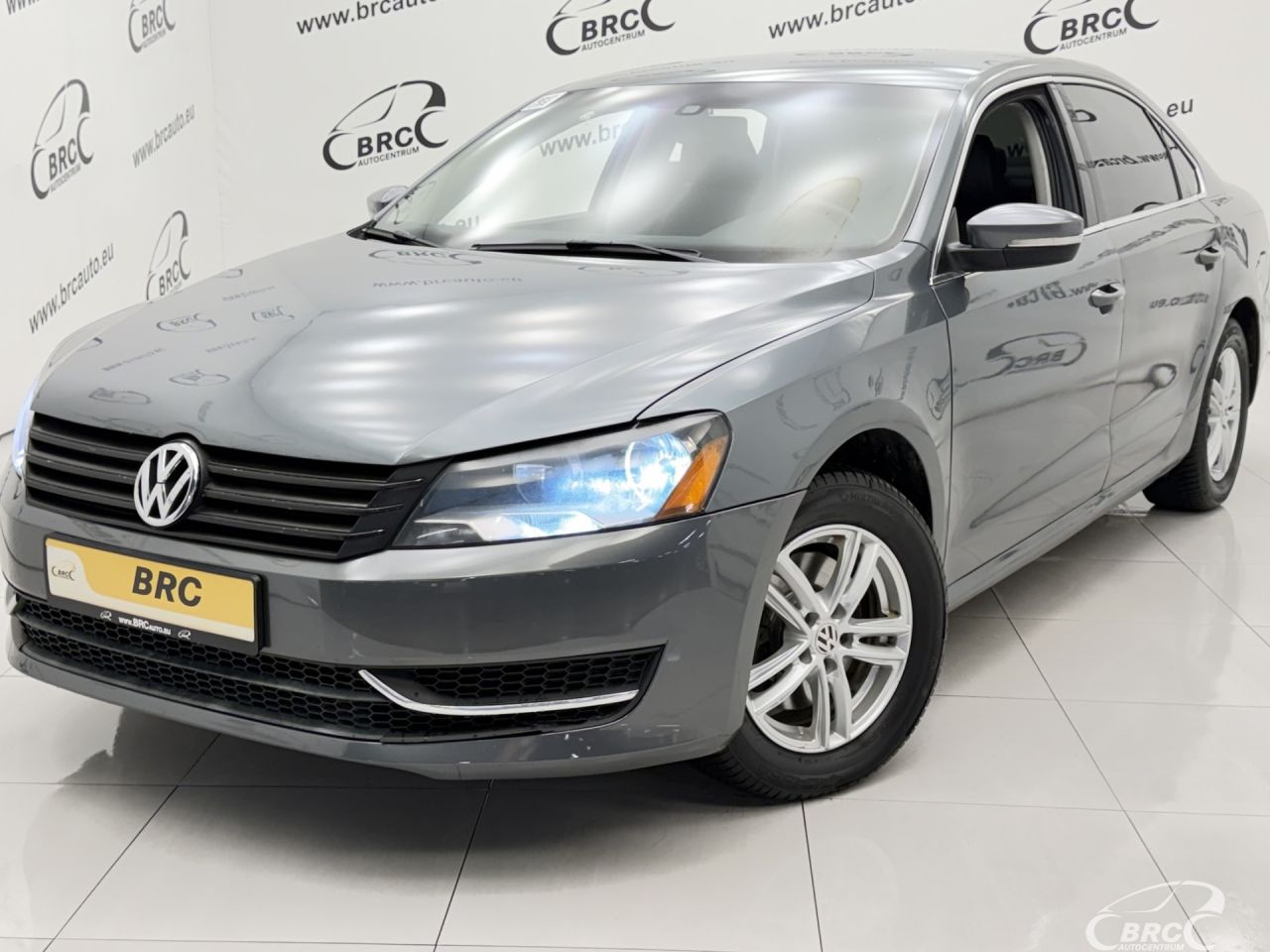 Volkswagen Passat | 35