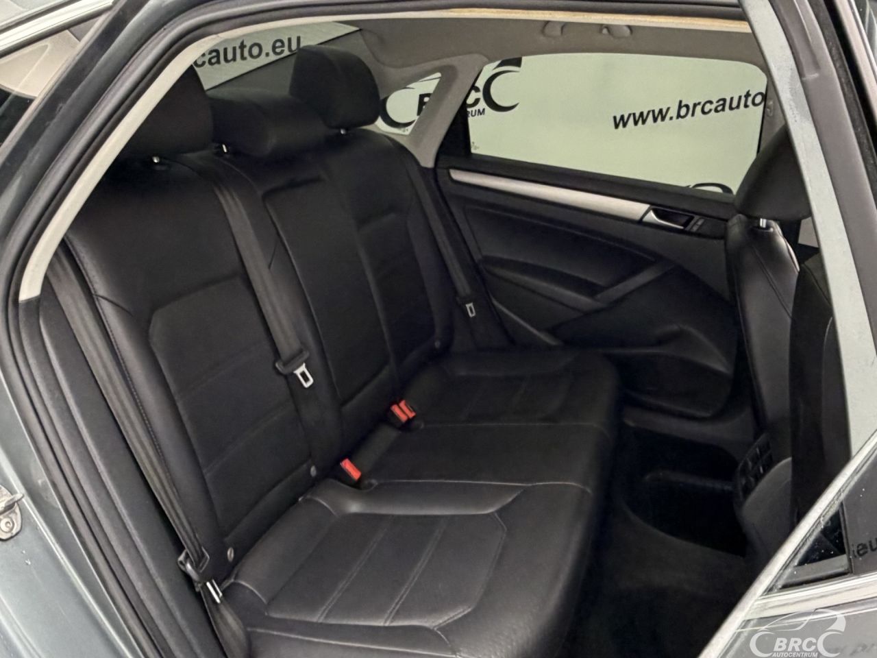 Volkswagen Passat | 10