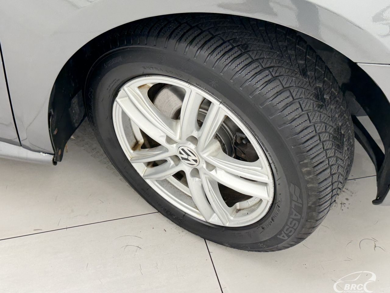 Volkswagen Passat | 32