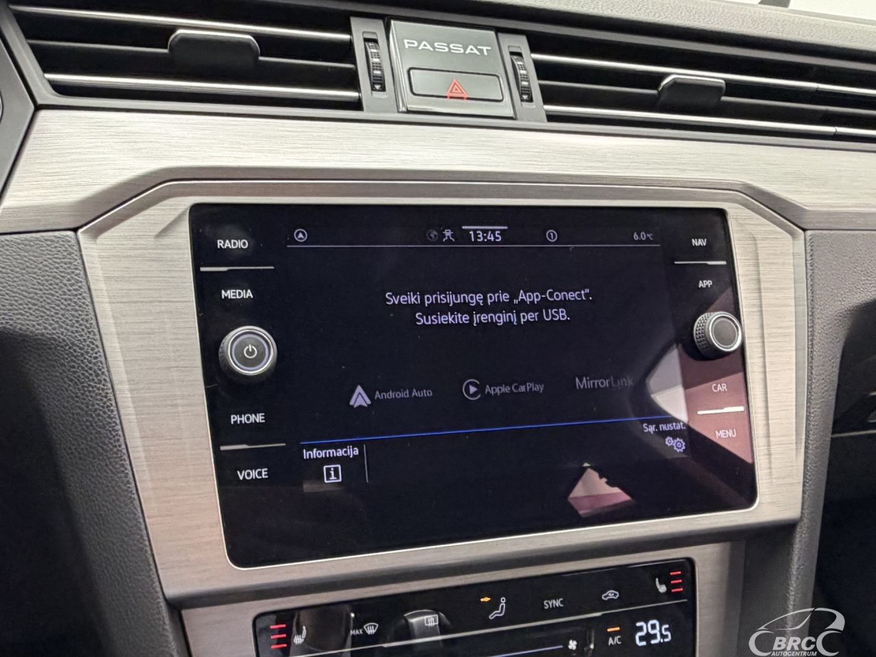 Volkswagen Passat | 34