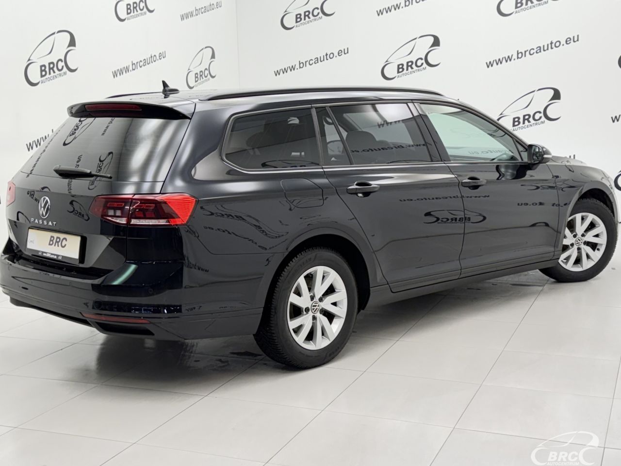 Volkswagen Passat | 1