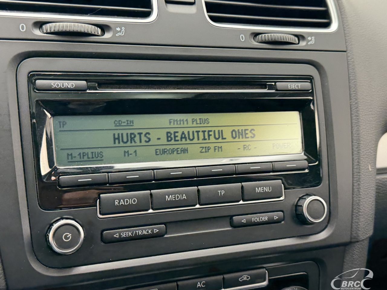 Volkswagen Golf | 60