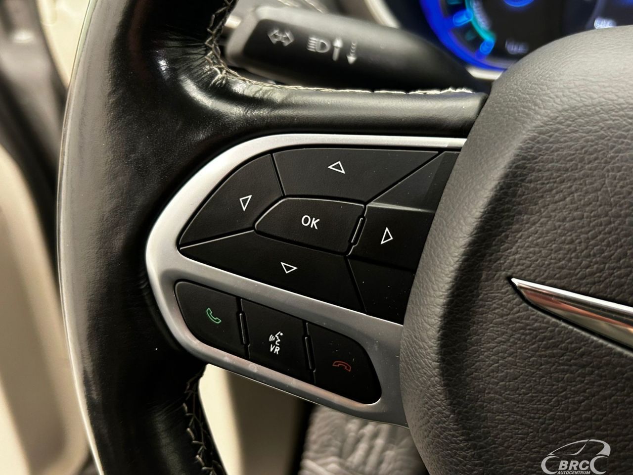 Chrysler Pacifica | 13