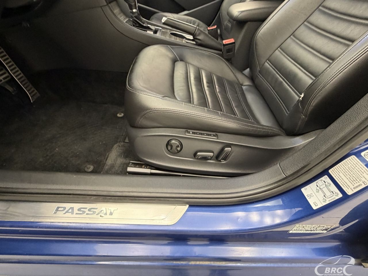 Volkswagen Passat | 23