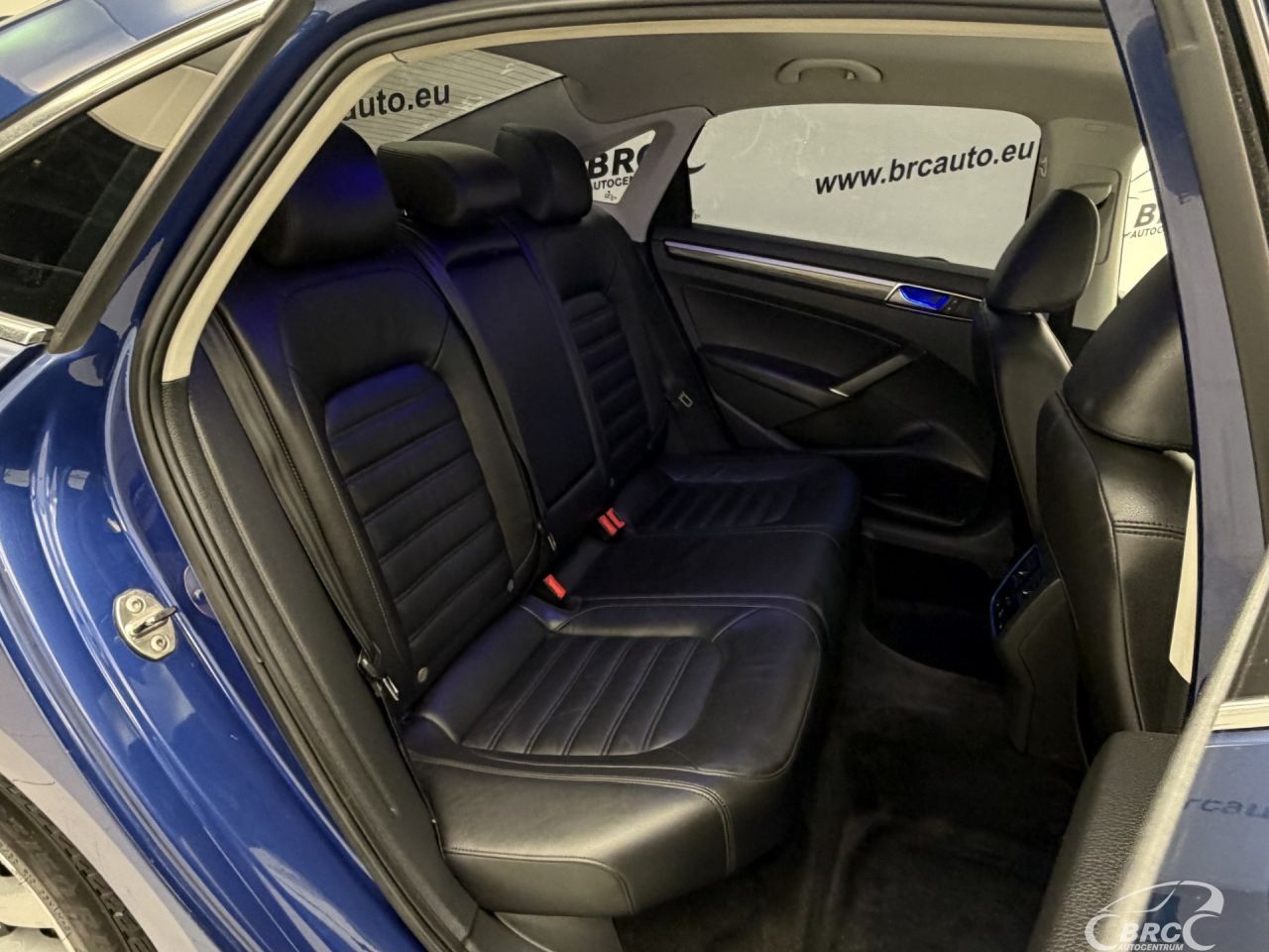 Volkswagen Passat | 11
