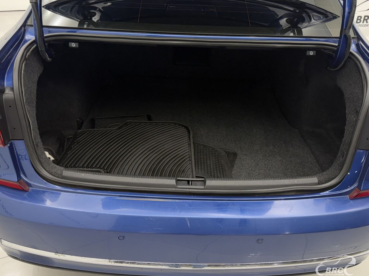 Volkswagen Passat | 44