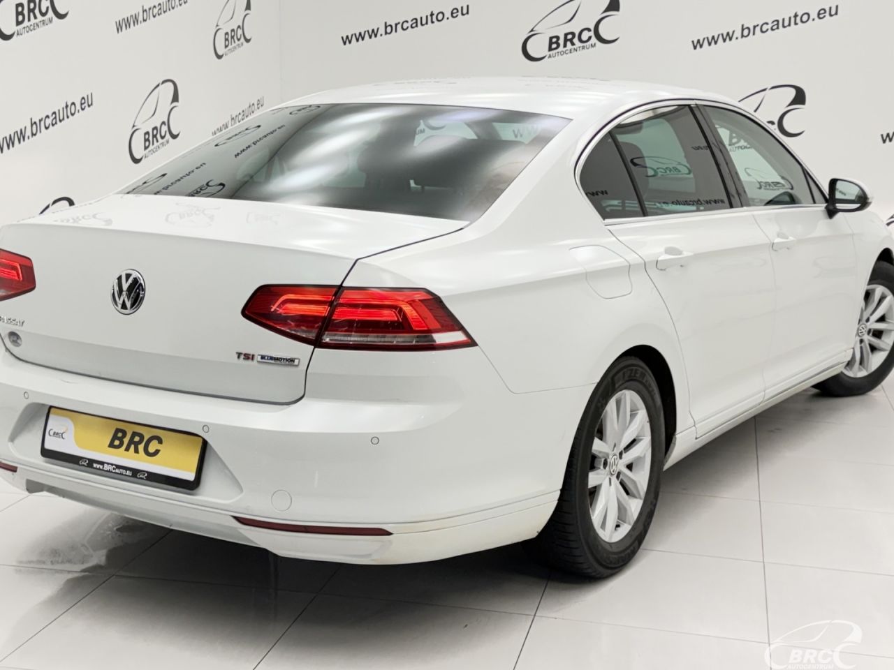 Volkswagen Passat | 41