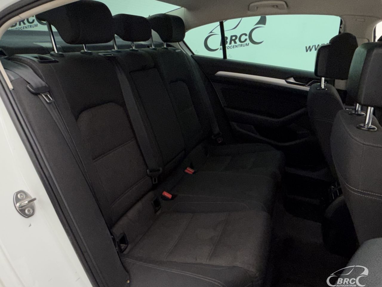 Volkswagen Passat | 10