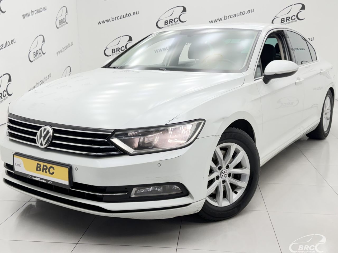 Volkswagen Passat | 40