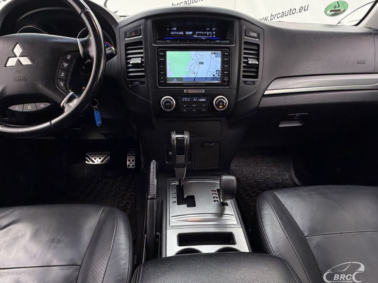 Mitsubishi Pajero | 15