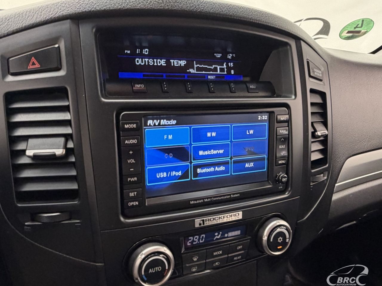 Mitsubishi Pajero | 35