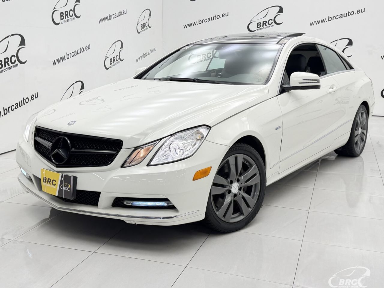 Mercedes-Benz E350 | 39