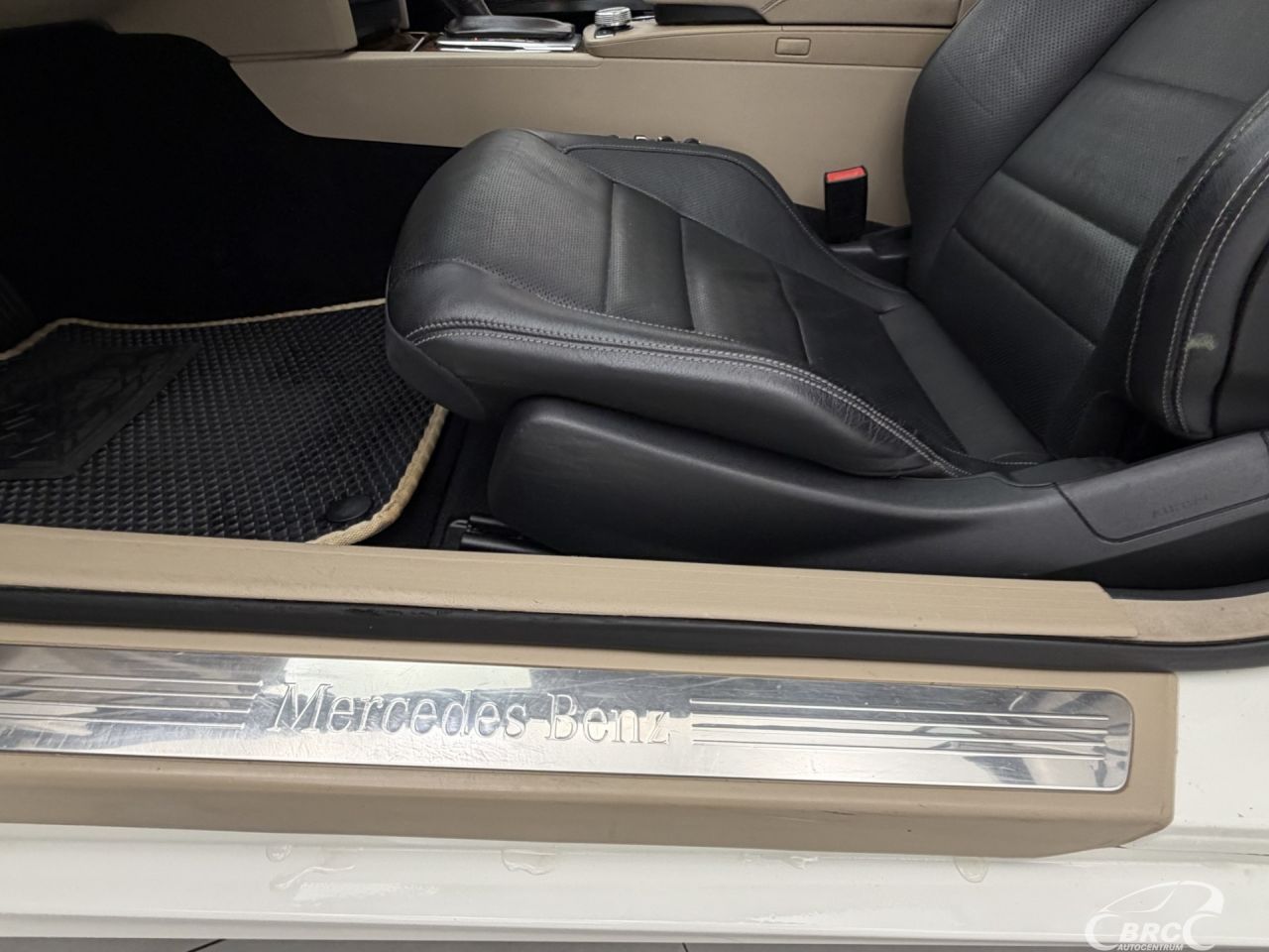 Mercedes-Benz E350 | 19