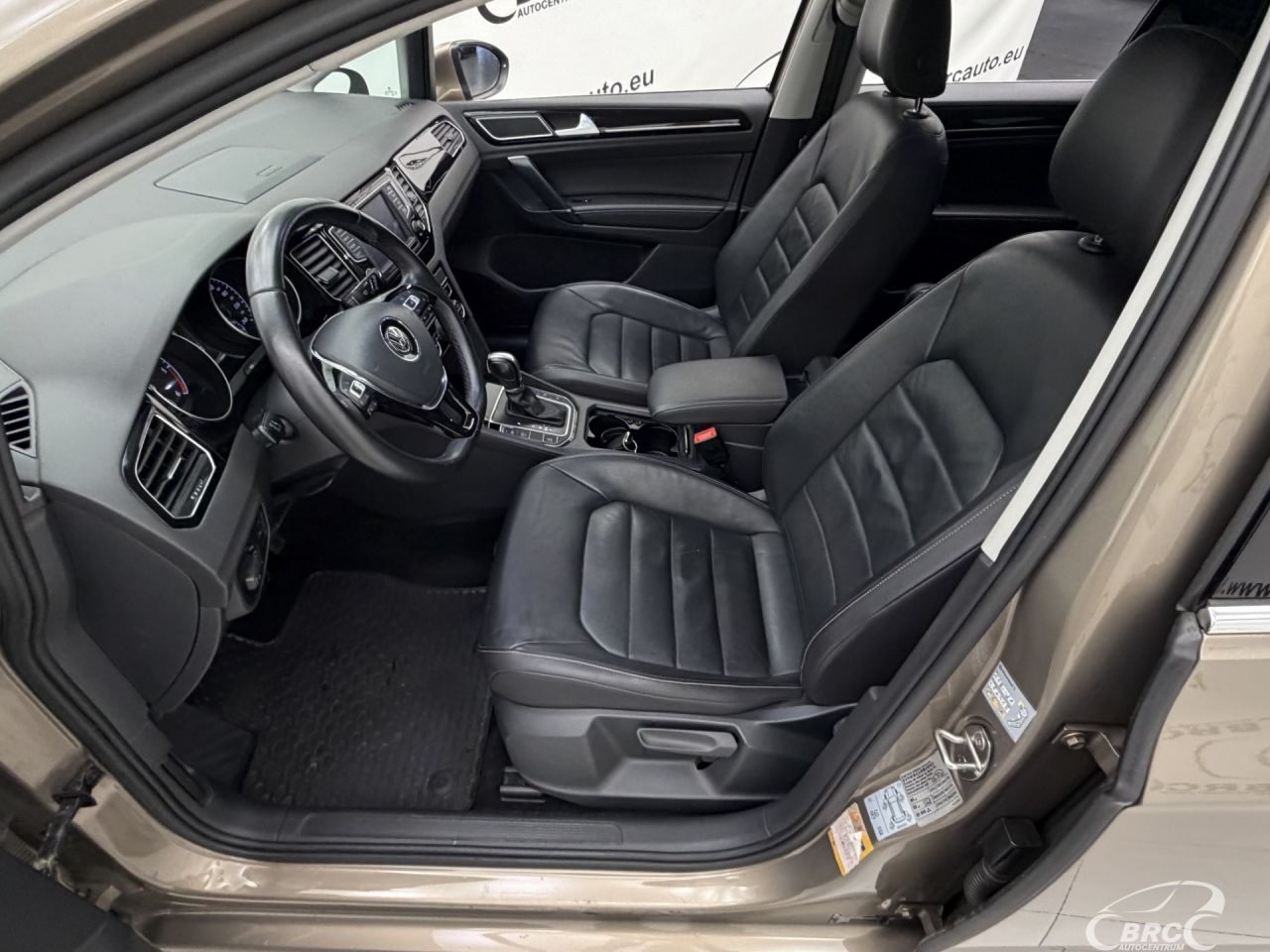 Volkswagen Golf | 20