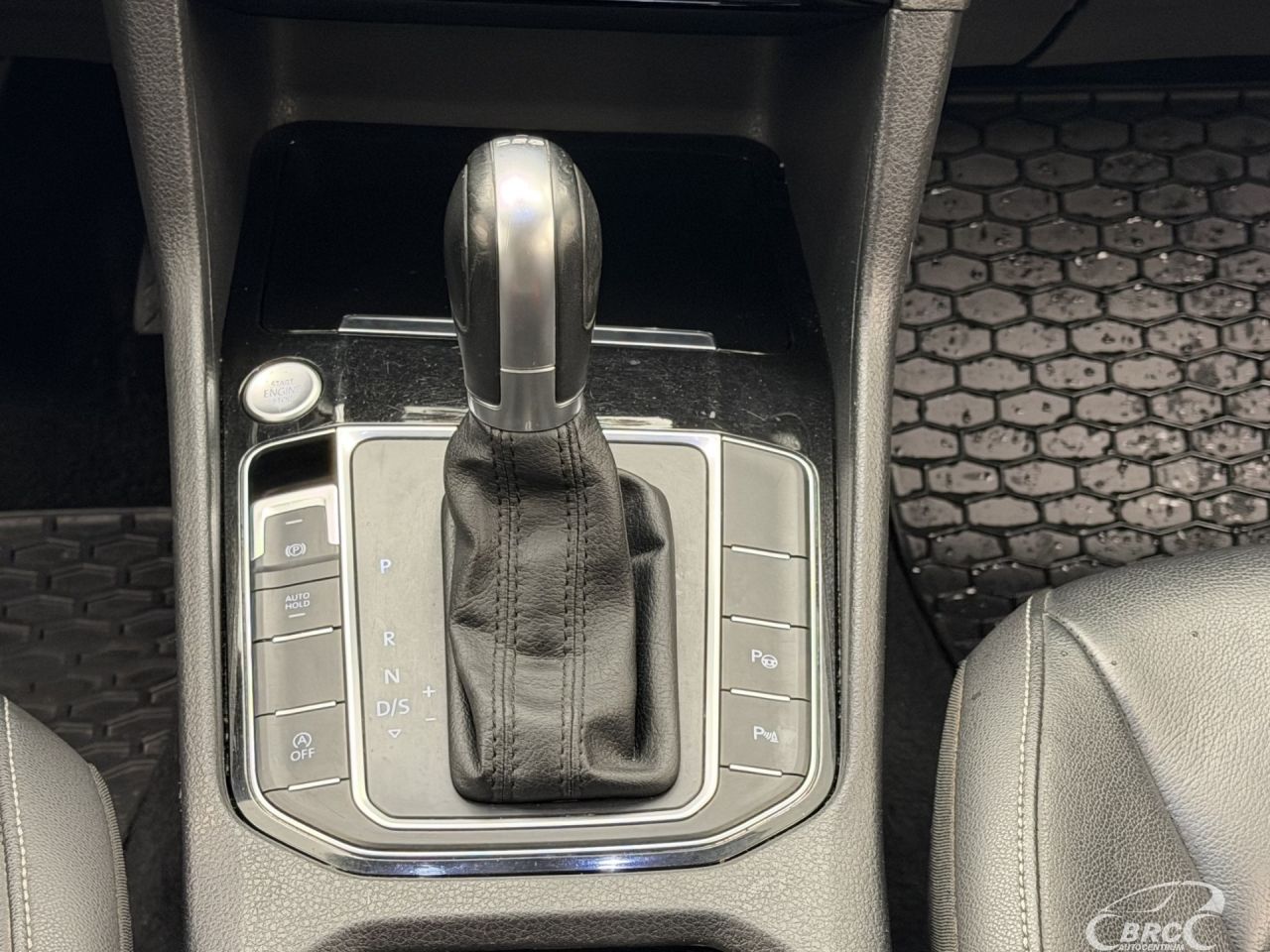 Volkswagen Golf | 17