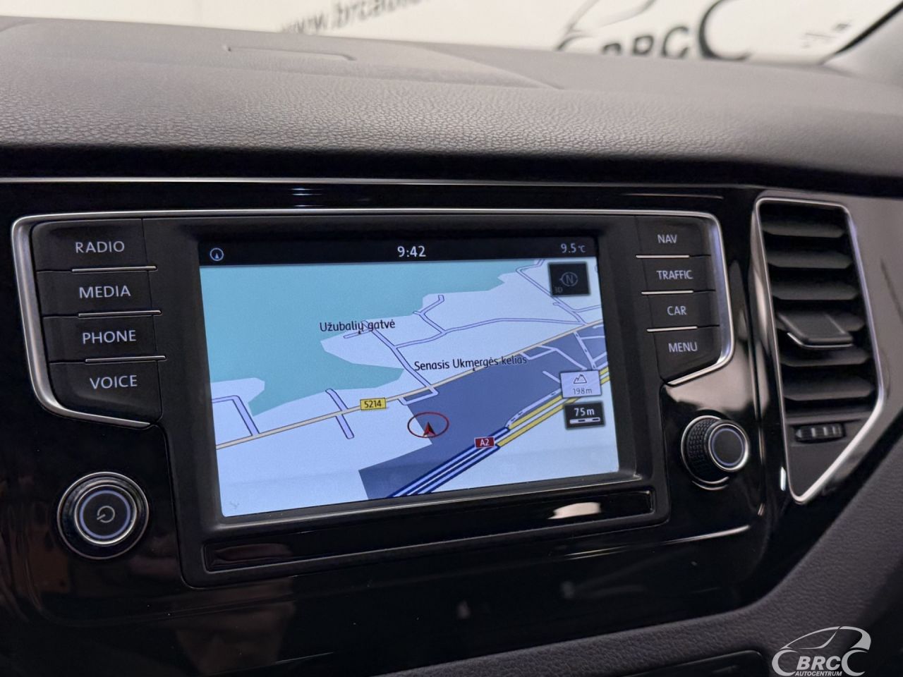 Volkswagen Golf | 33