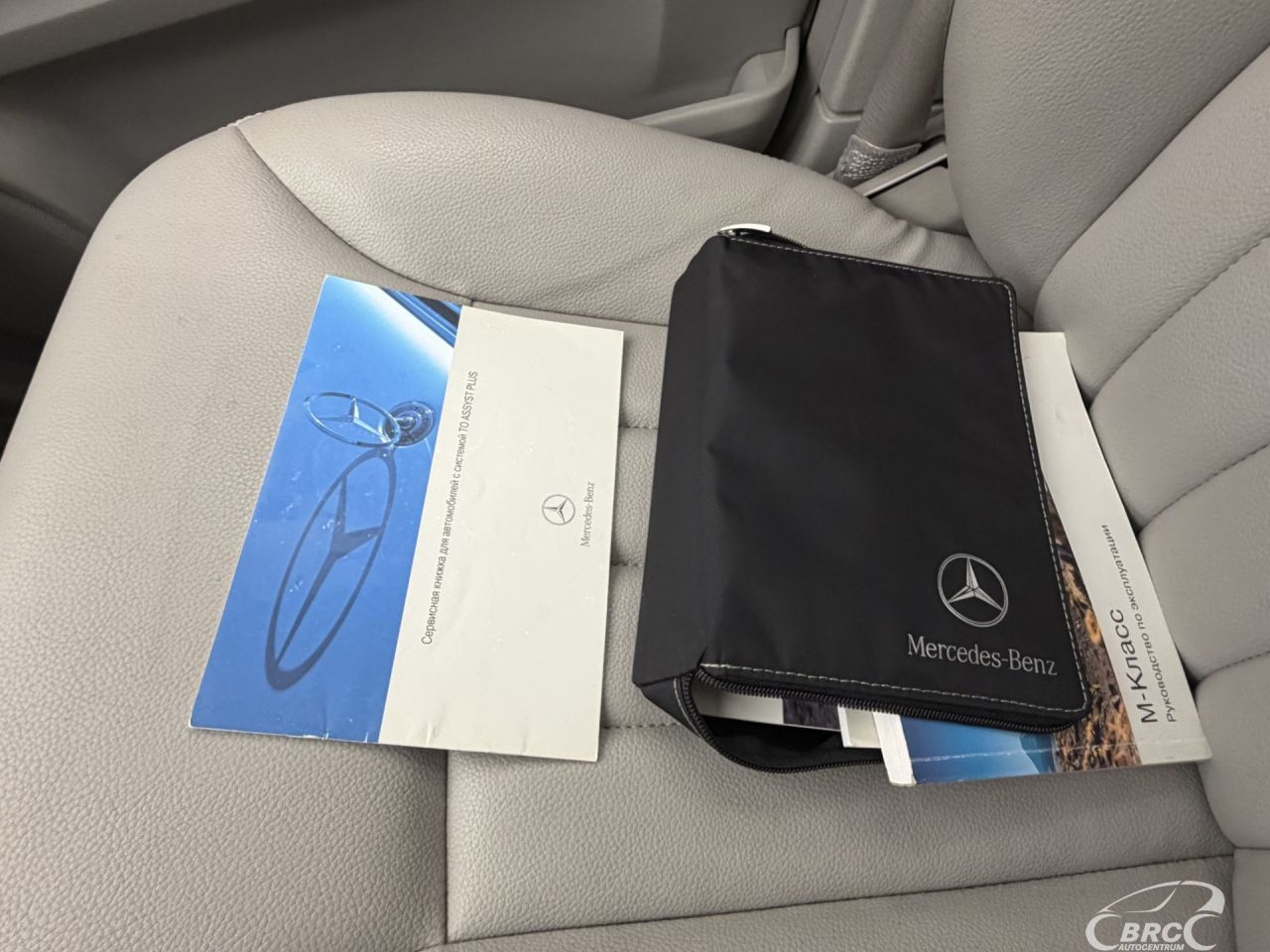 Mercedes-Benz ML320 | 32