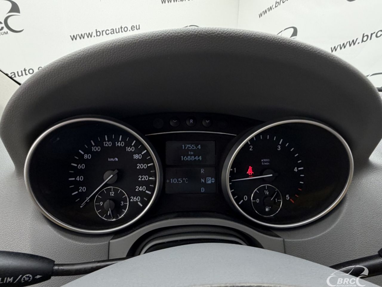 Mercedes-Benz ML320 | 30