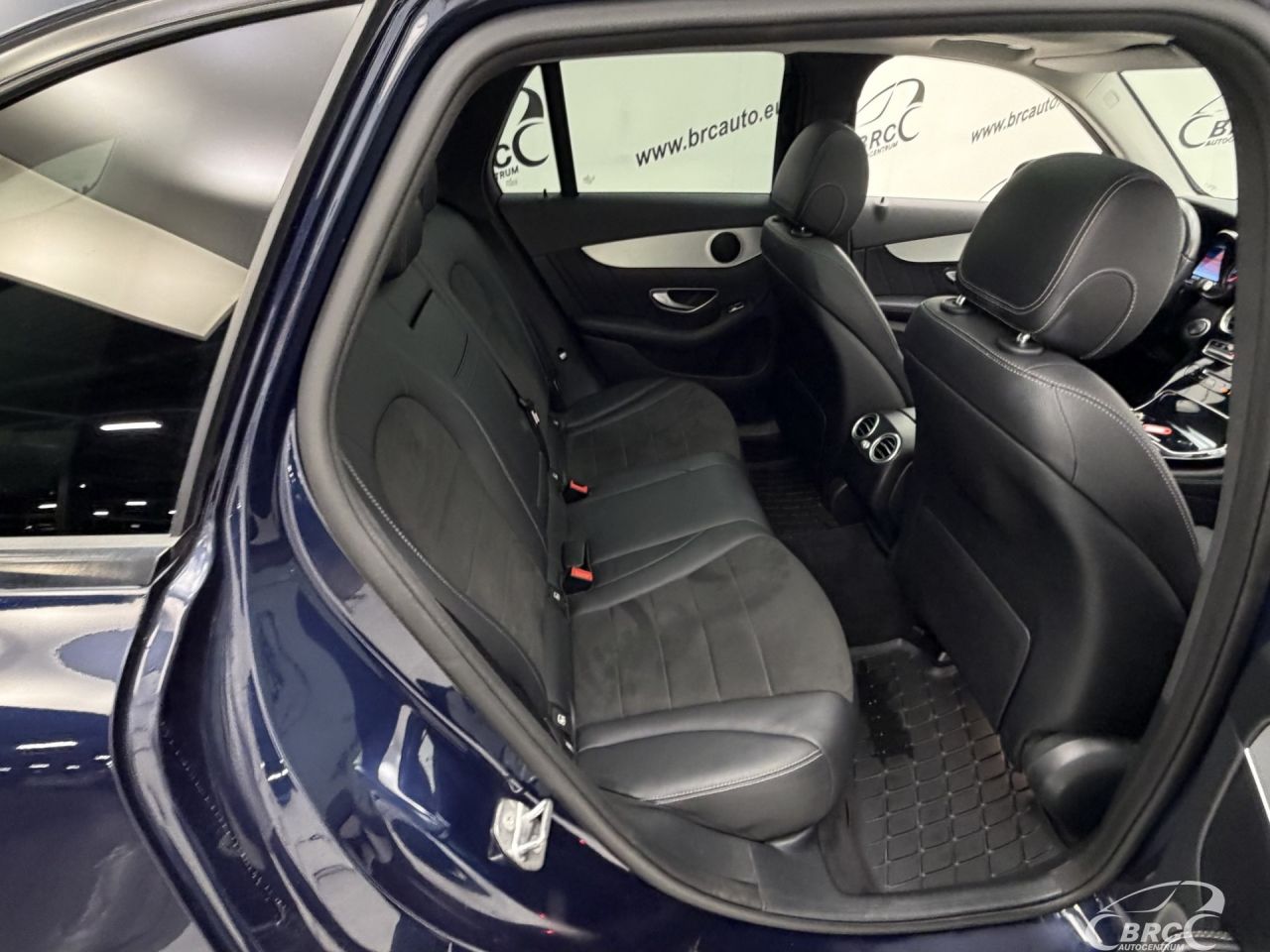 Mercedes-Benz GLC350 | 10