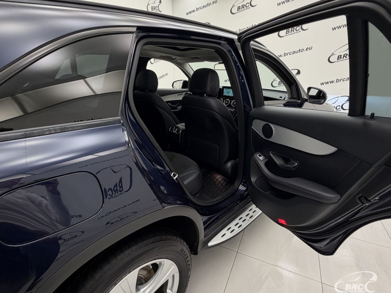 Mercedes-Benz GLC350 | 12