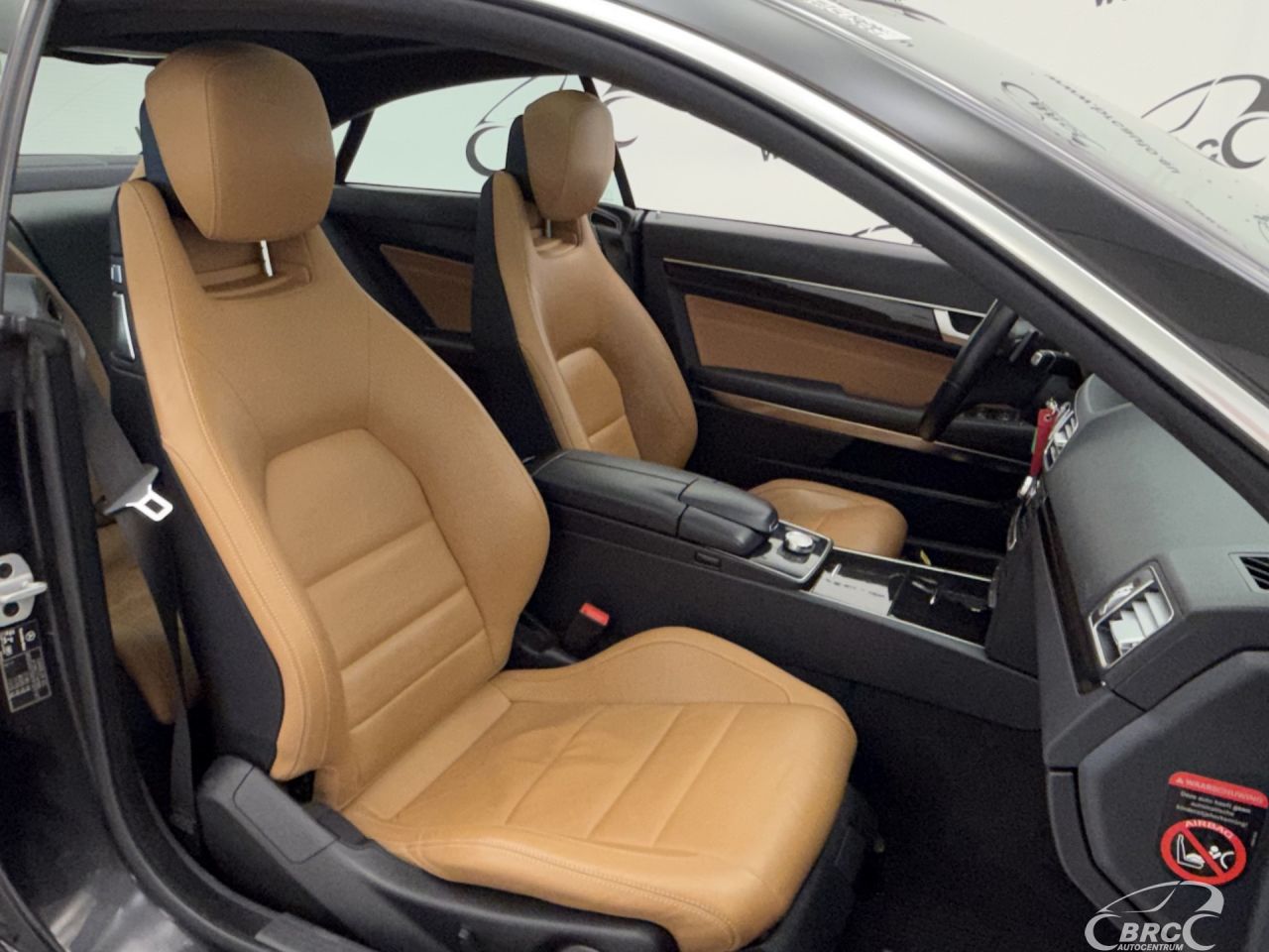 Mercedes-Benz E220 | 6