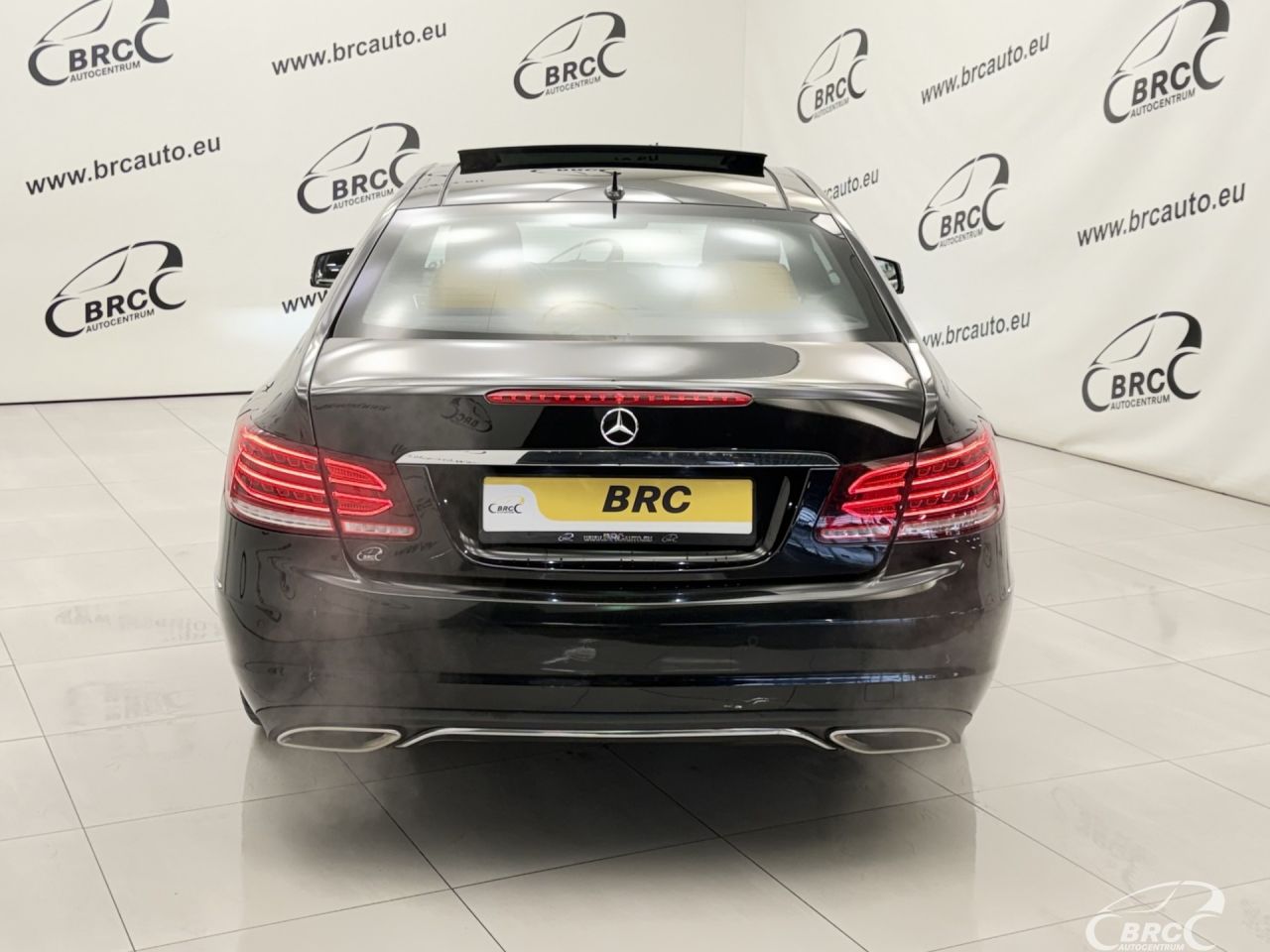 Mercedes-Benz E220 | 40