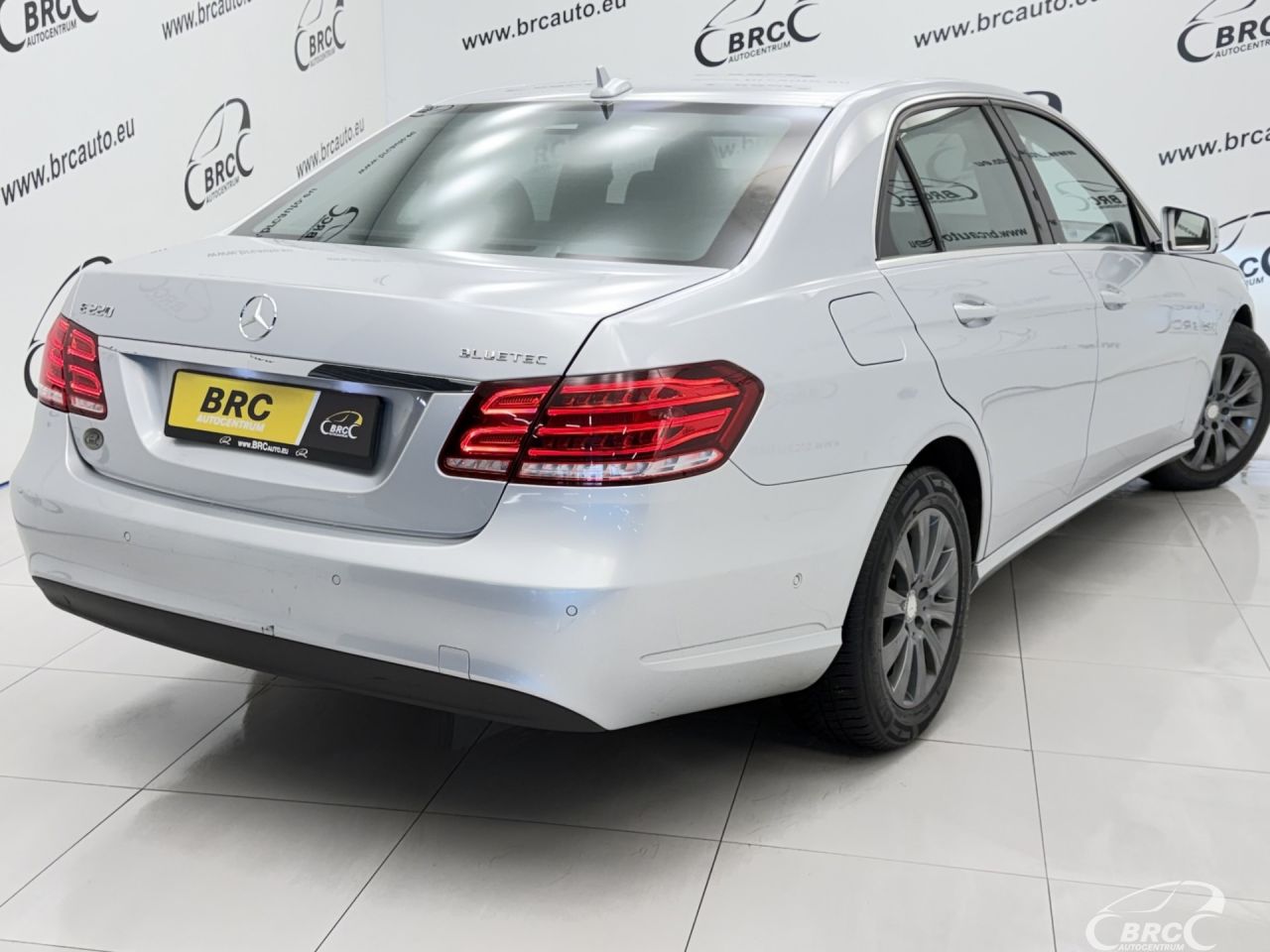 Mercedes-Benz E220 | 41