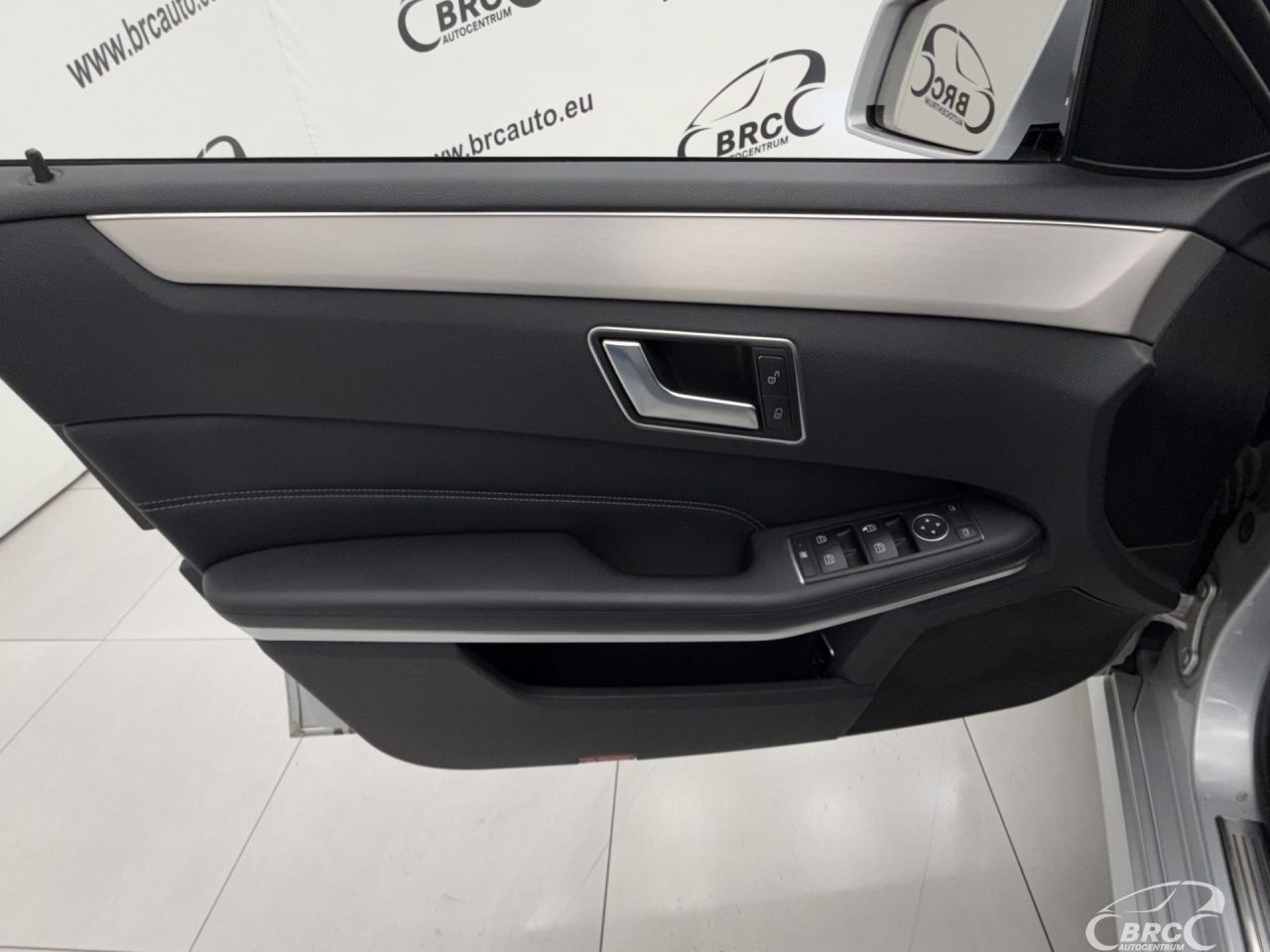 Mercedes-Benz E220 | 19