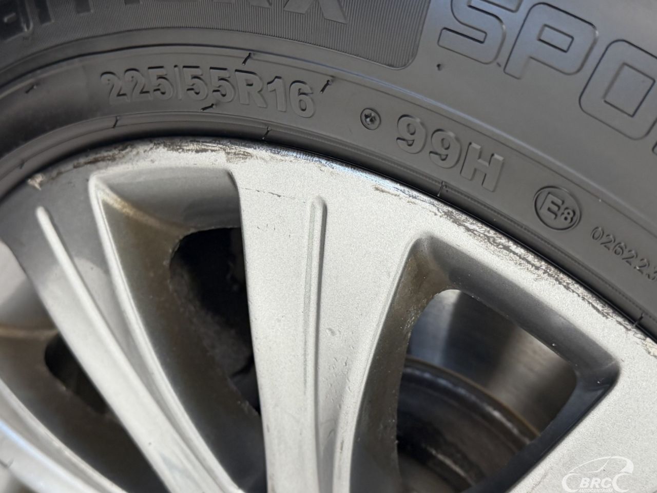 Mercedes-Benz E220 | 37