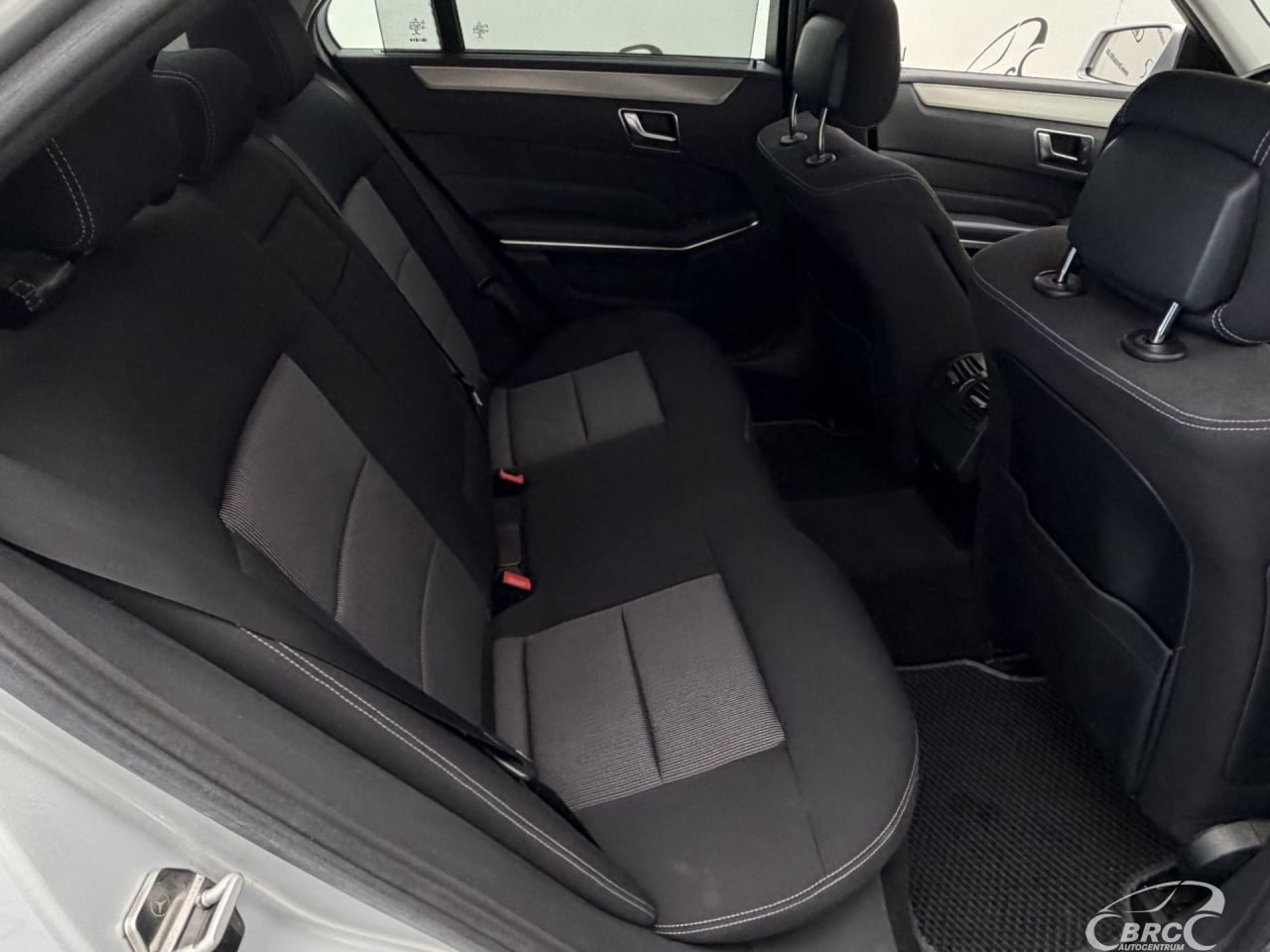 Mercedes-Benz E220 | 9