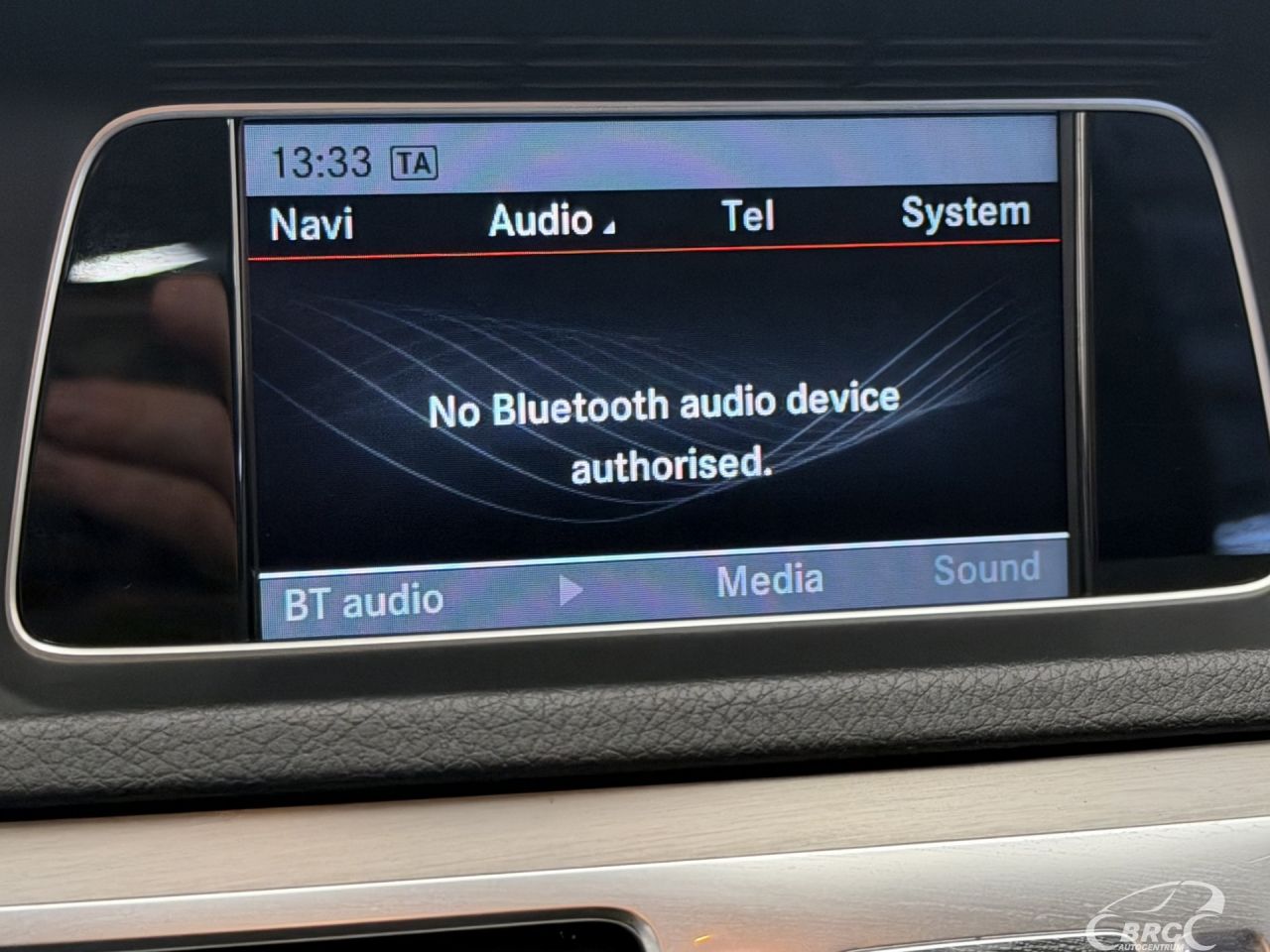 Mercedes-Benz E220 | 33