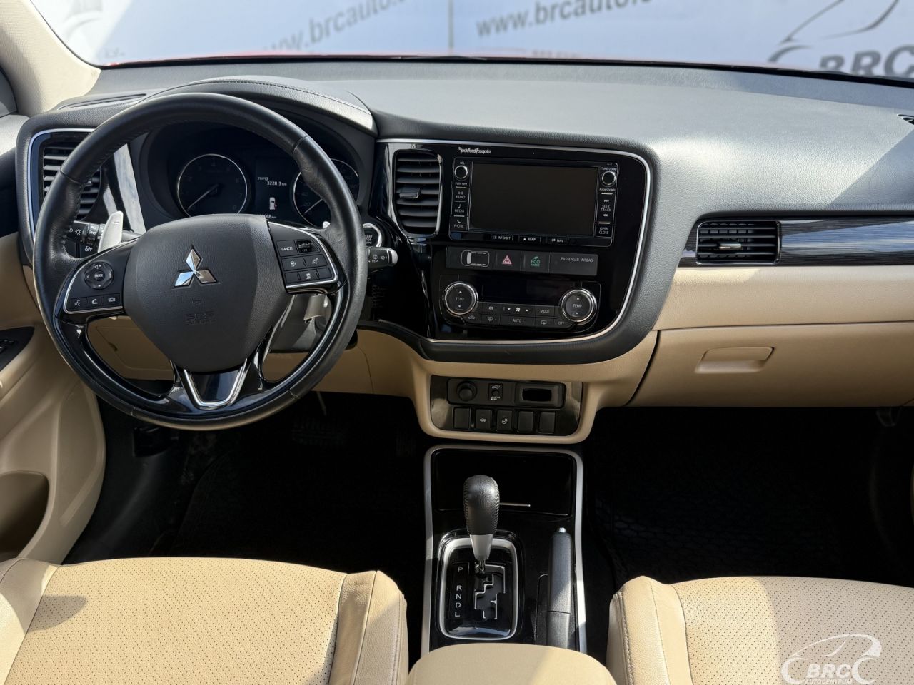 Mitsubishi Outlander | 2