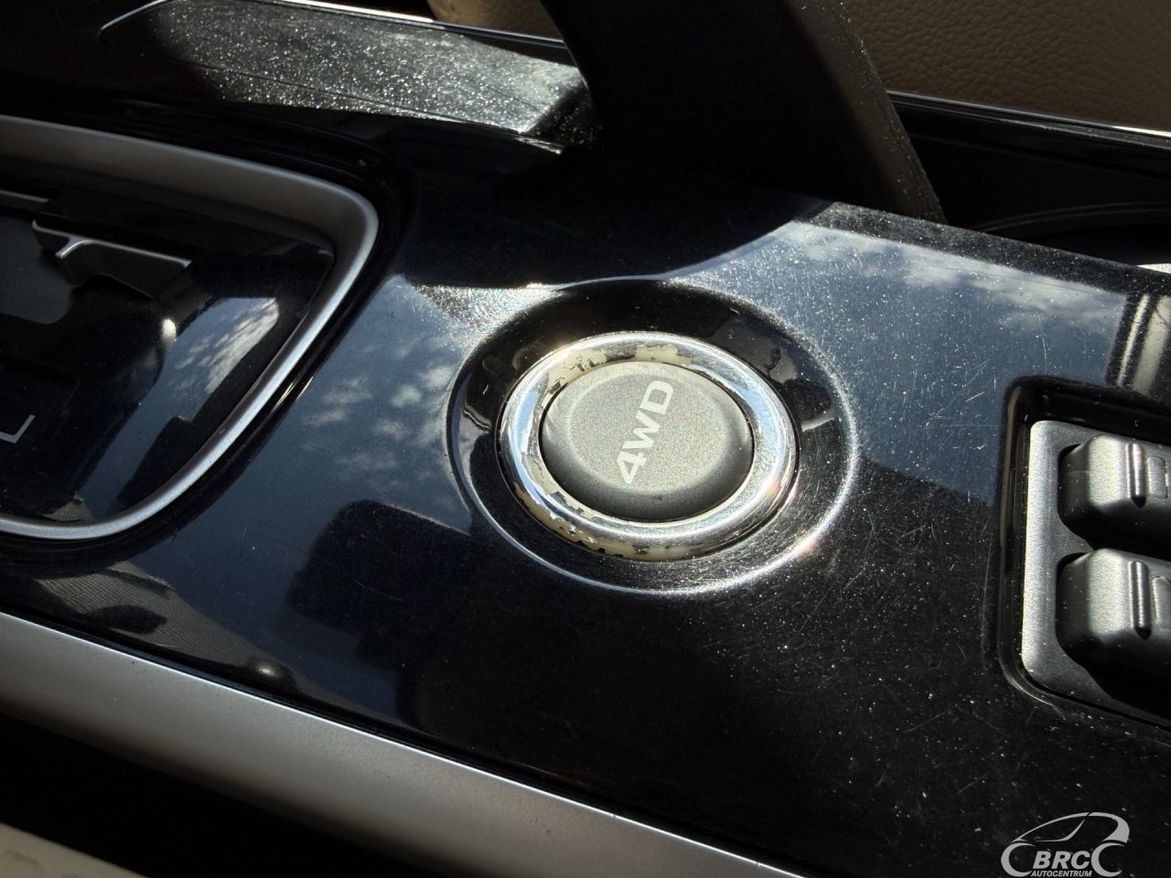 Mitsubishi Outlander | 26