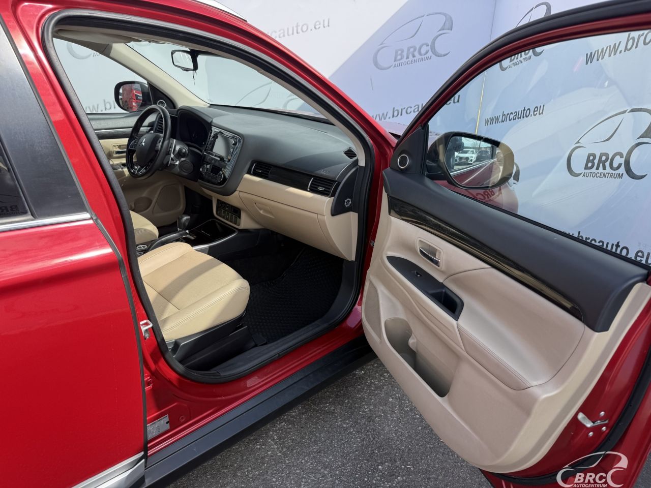 Mitsubishi Outlander | 5