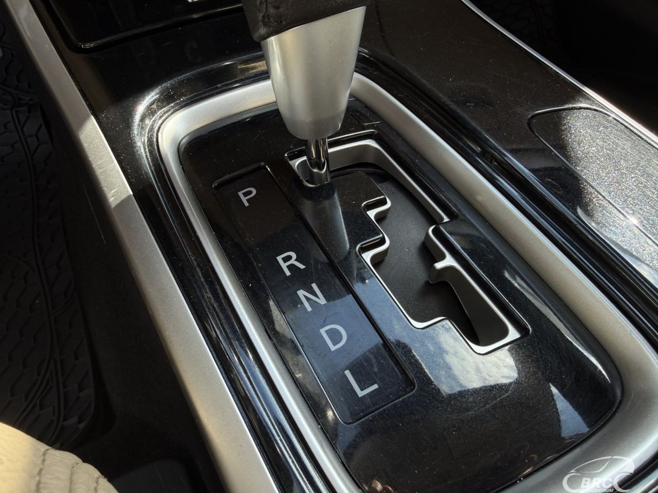 Mitsubishi Outlander | 27