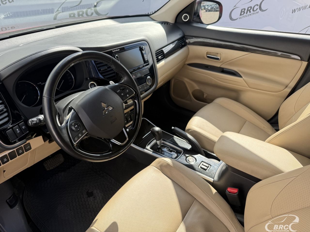 Mitsubishi Outlander | 19