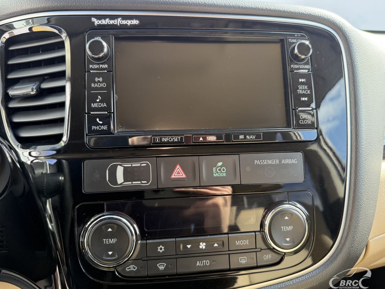 Mitsubishi Outlander | 30