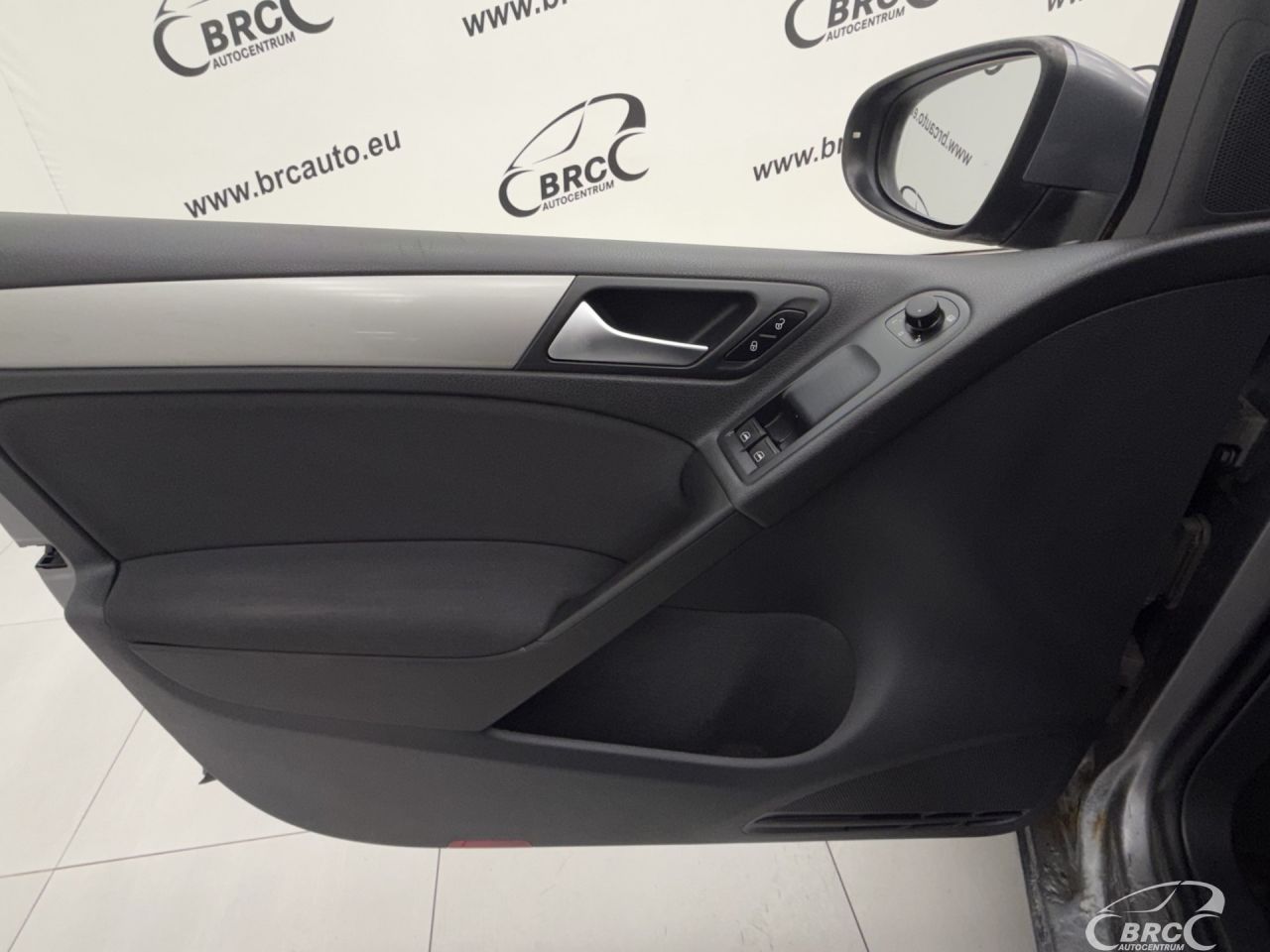 Volkswagen Golf | 18