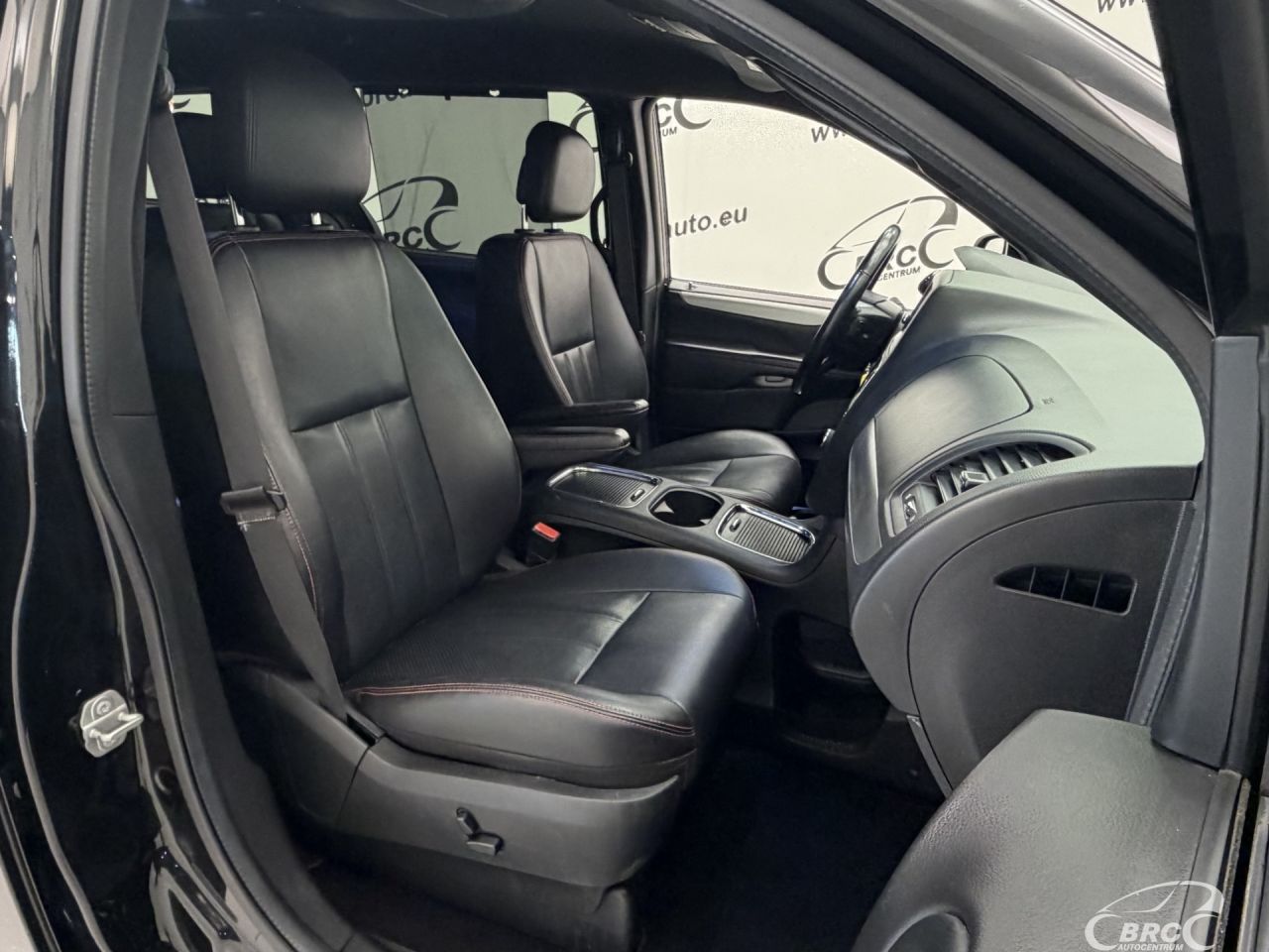 Dodge Grand Caravan | 6